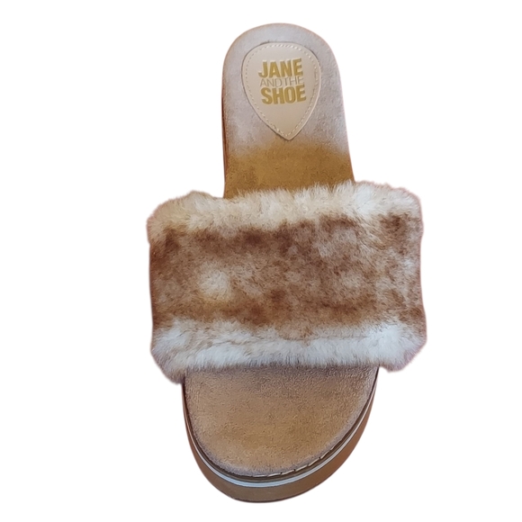 Jane And The Shoe Astro Furry Slide  Platform Slippers Women's We - Picture 1 of 16